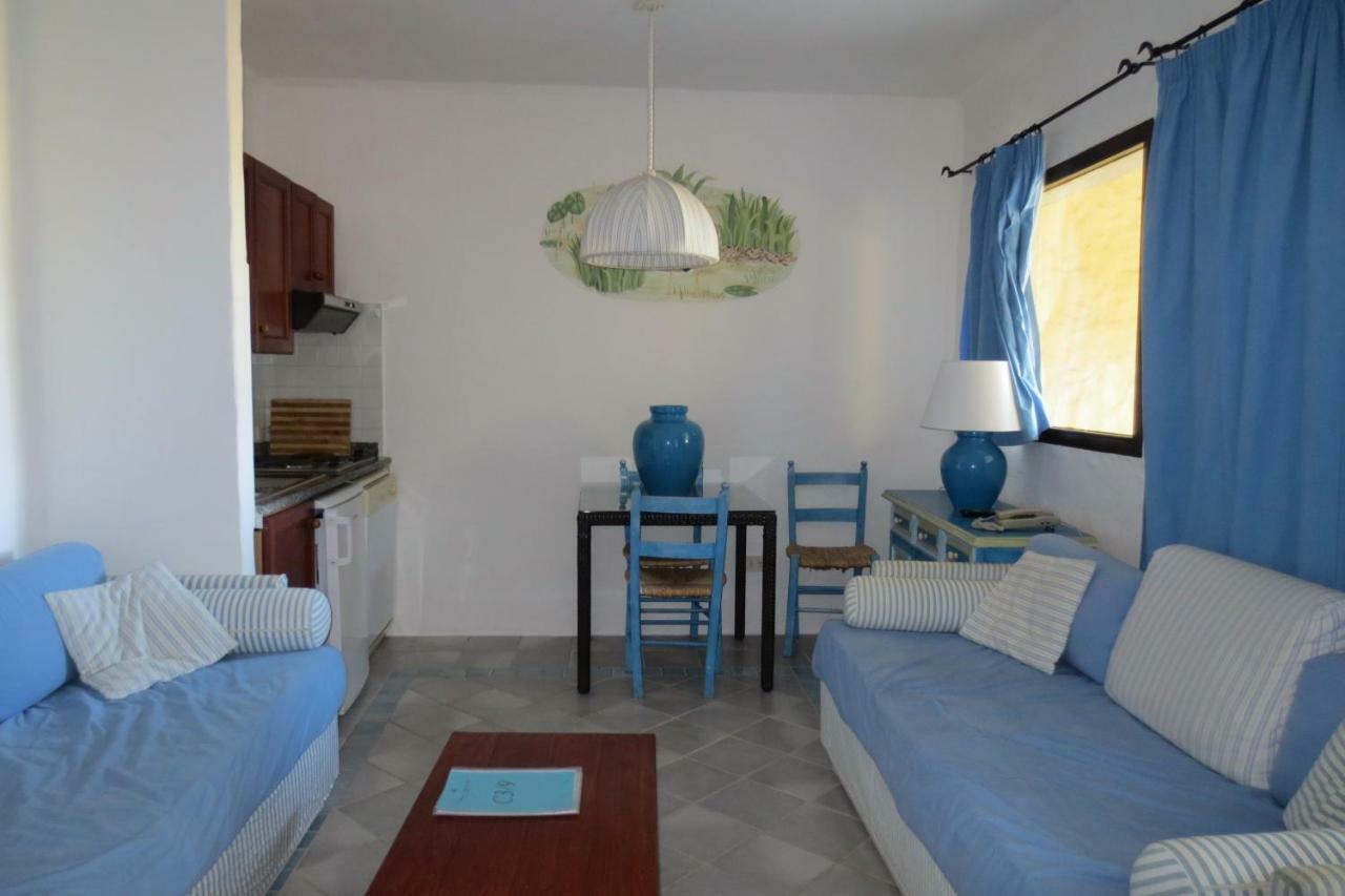 Residence I Cormorani Bis Baja Sardinia Exterior photo